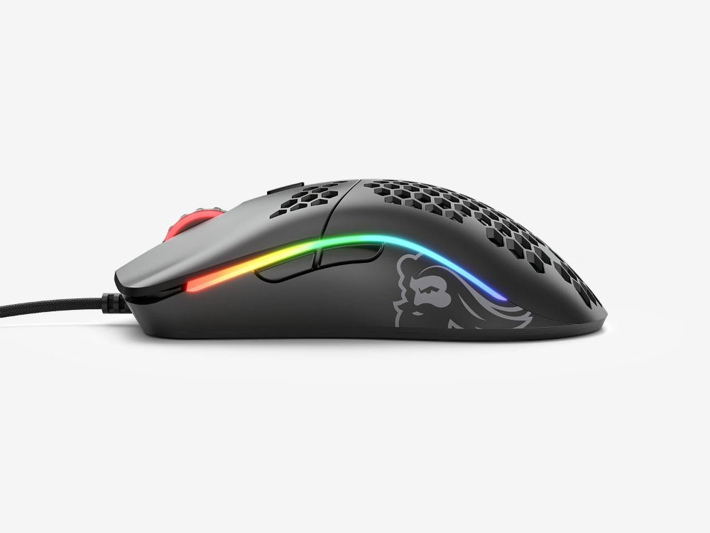 glorious-model-o-optical-gaming-mouse-matte-black-1000px-v1-04.jpg