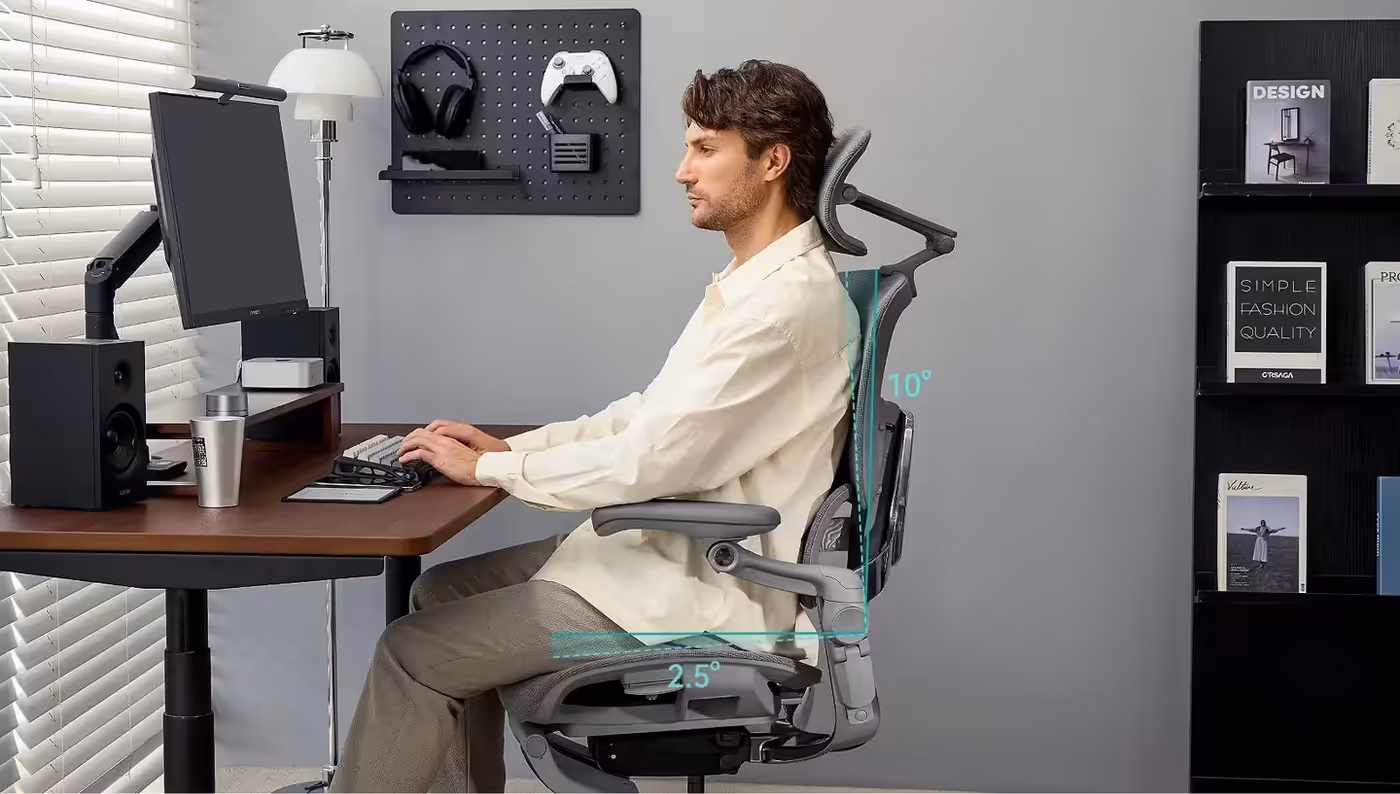 Close-up of the adjustable headrest, designed for personalized neck support and comfort.