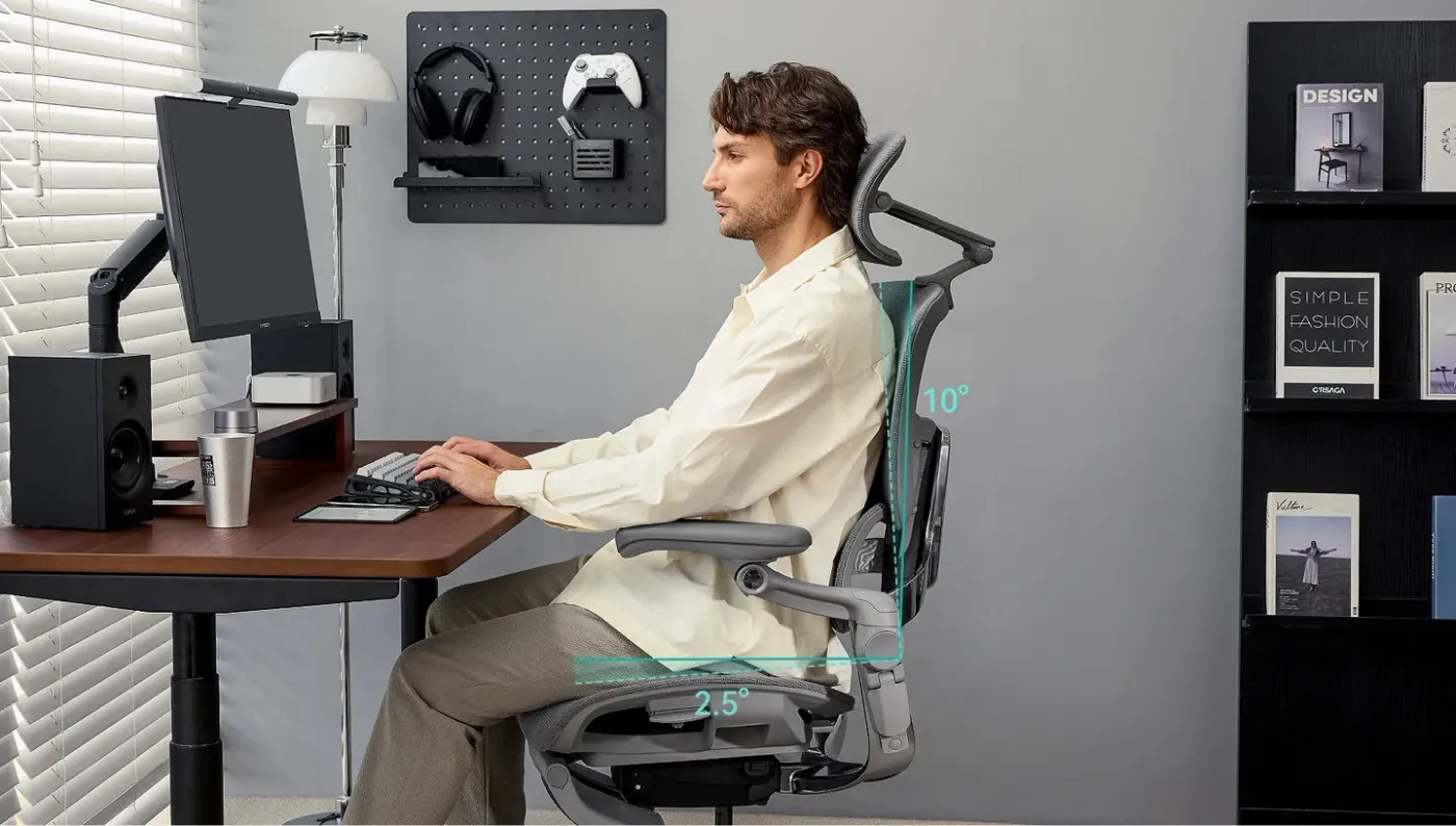Close-up of the adjustable headrest, designed for personalized neck support and comfort.