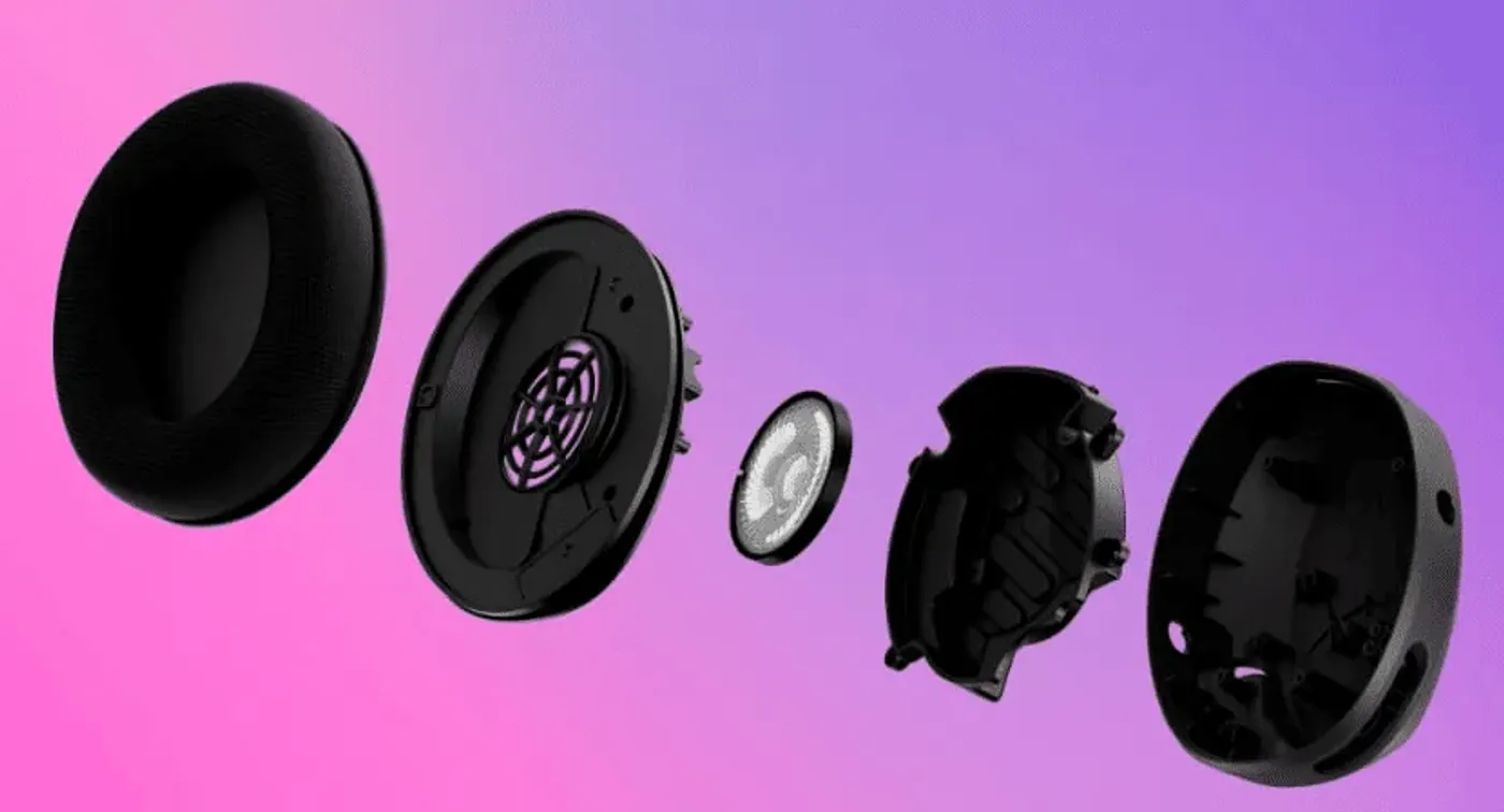 Cloud Stinger 2 Core ear cup highlighting the 40mm directional driver