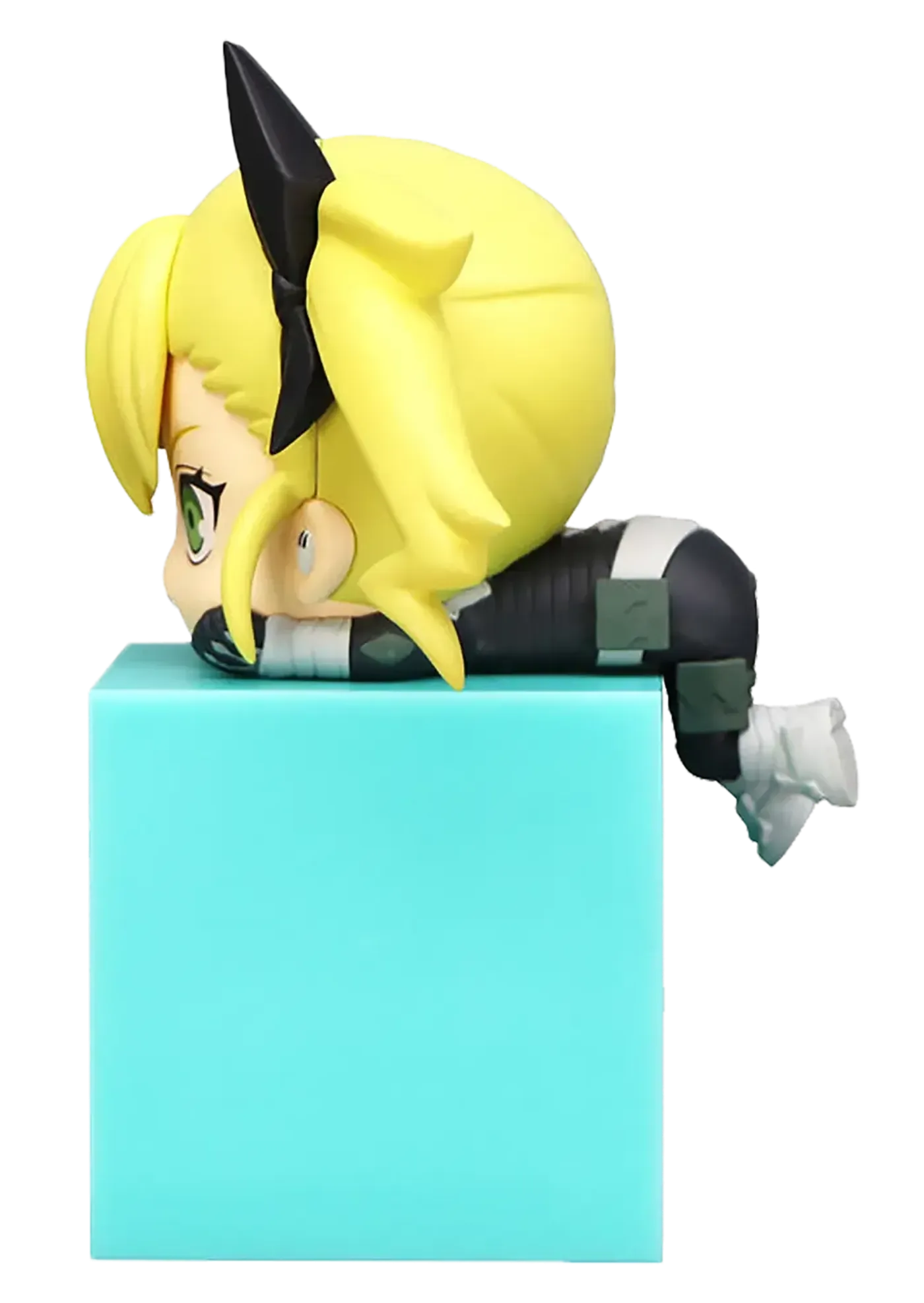Side profile of the Kikoru Shinomiya chibi figure showing its colour work