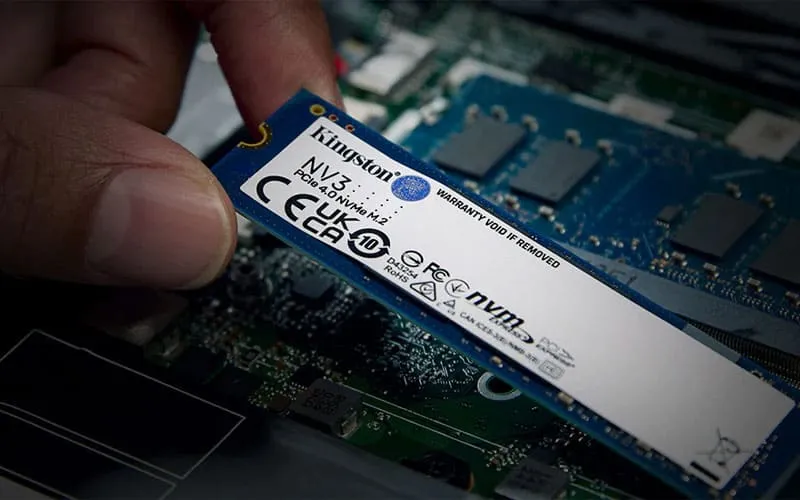 Kingston NV3 SNV3S/1000G 1TB PCIe 4.0 M.2 NVMe SSD | Evetech
