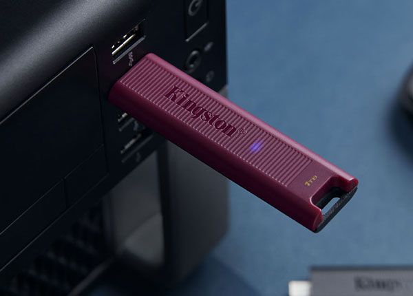 Kingston DataTraveler Max design features
