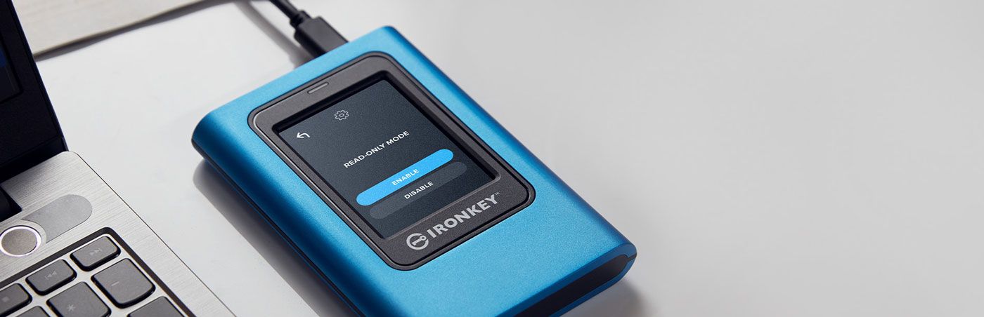 Dual read-only protection on the Kingston IronKey Vault Privacy 80 SSD