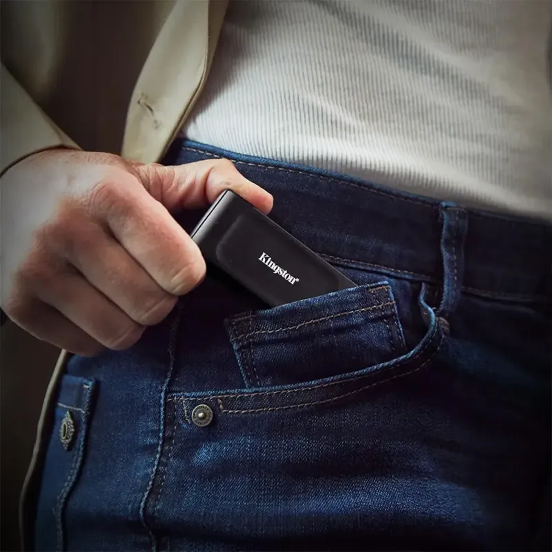 kingston-xs1000-1tb-portable-ssd-1000px-v0005.webp kingston-xs1000-1tb-portable-ssd-1000px-v0005.webp