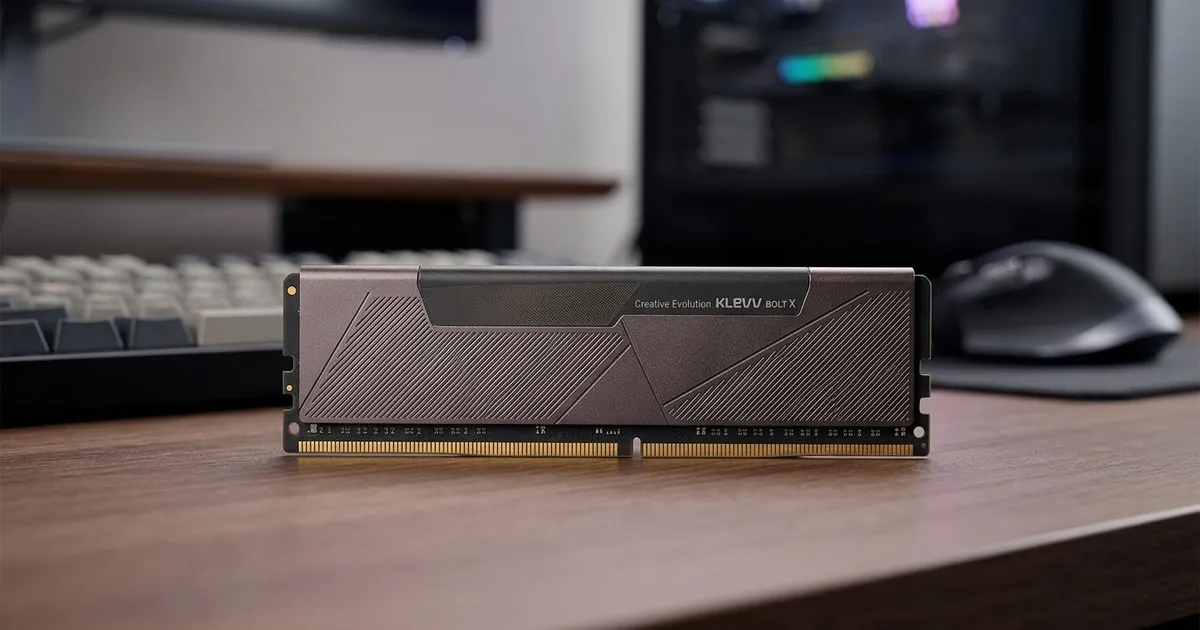 KLEVV Bolt X KD4AGUA80 16GB DDR4 3200MHz Gaming RAM | Evetech
