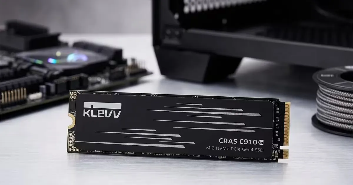 KLEVV CRAS C910G 1TB Gen4 NVMe M.2 SSD, Up to 5000MB/s | Evetech