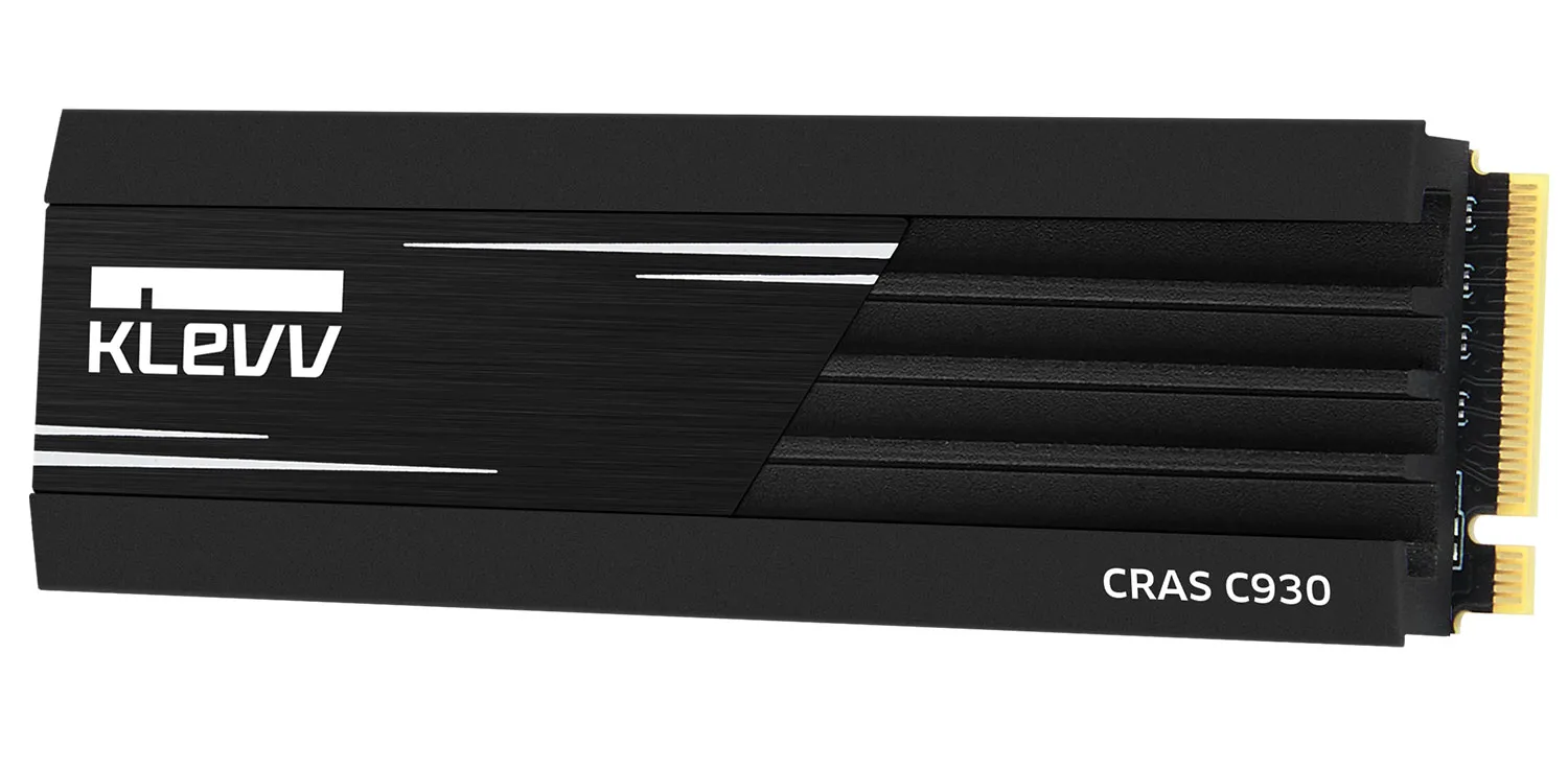 klevv-cras-c930-2tb-nvme-ssd-1500px-gallery-v1-0006.webp