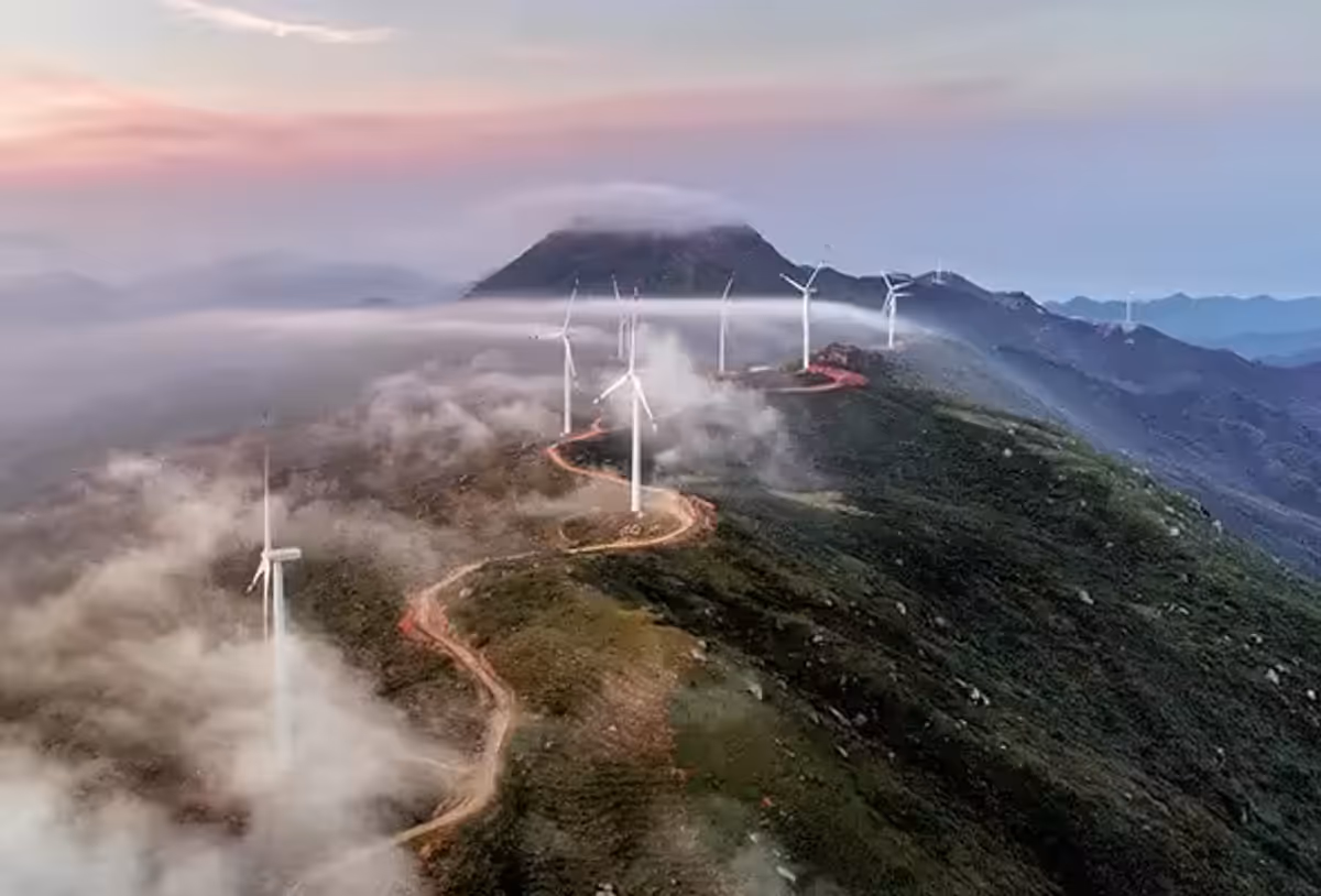 Lenovo product feature highlighting credibility, collaboration, and sustainability commitments