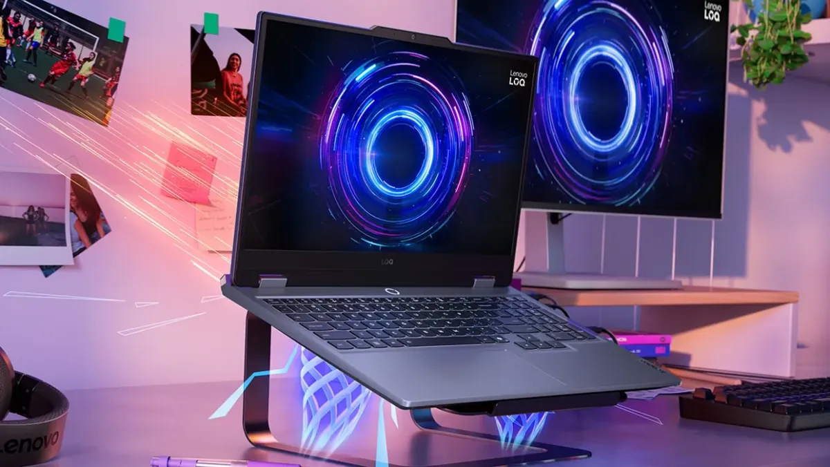 Hyperchamber cooling system with turbo fans and copper heat pipes