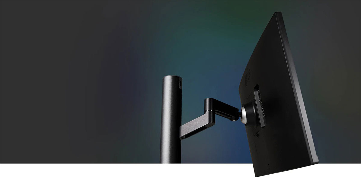 LG 27QN880 QHD IPS Monitor Desktop View 3