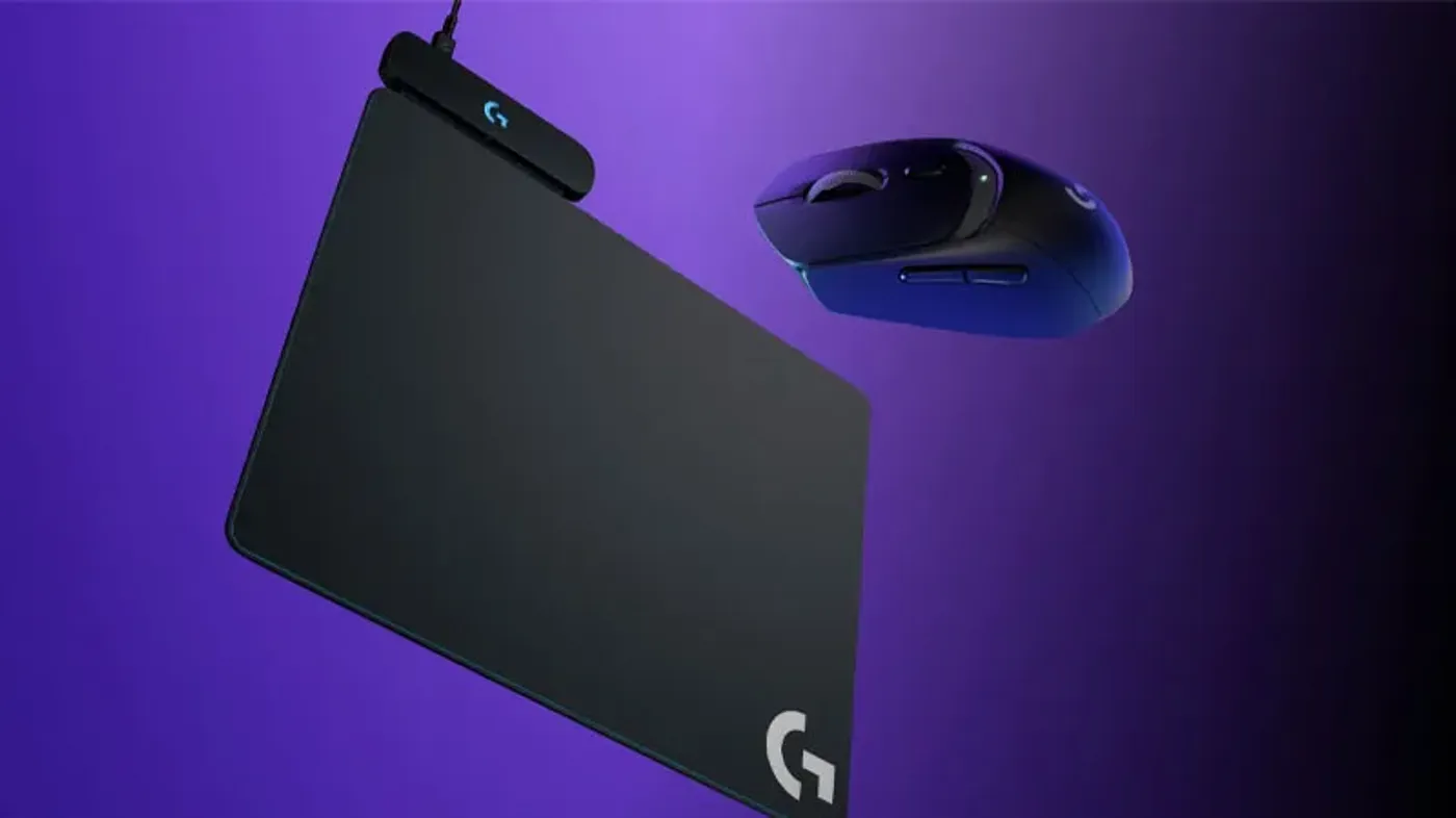 Logitech G309 integrated with POWERPLAY for battery-free lightweight gaming