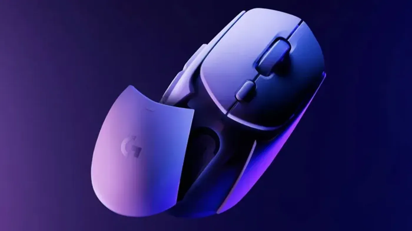 Logitech G309 mouse powered by a single AA battery