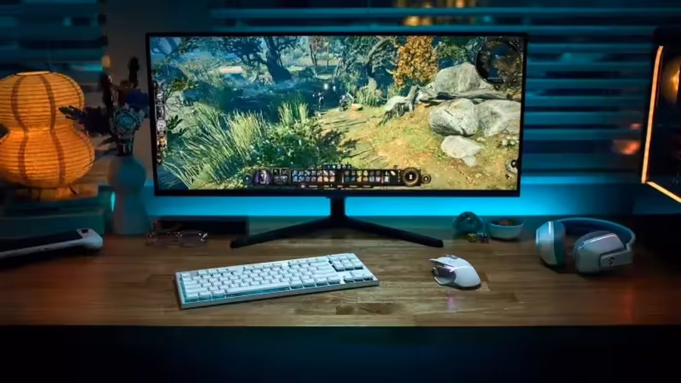 Logitech G915 X TKL Slim and Lightweight Design