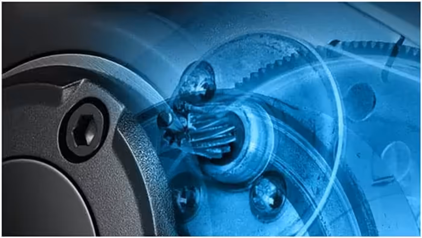 Helical gearing and steering sensor assembly inside the Logitech G920
