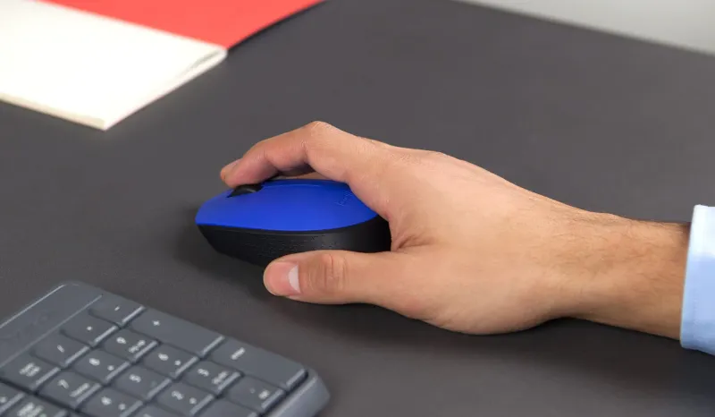 Compact ambidextrous Logitech M171 wireless mouse designed for portable working