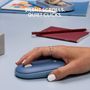 logitech-pebble-m350-wireless-mouse-blueberry-1500px-v0003.jpg