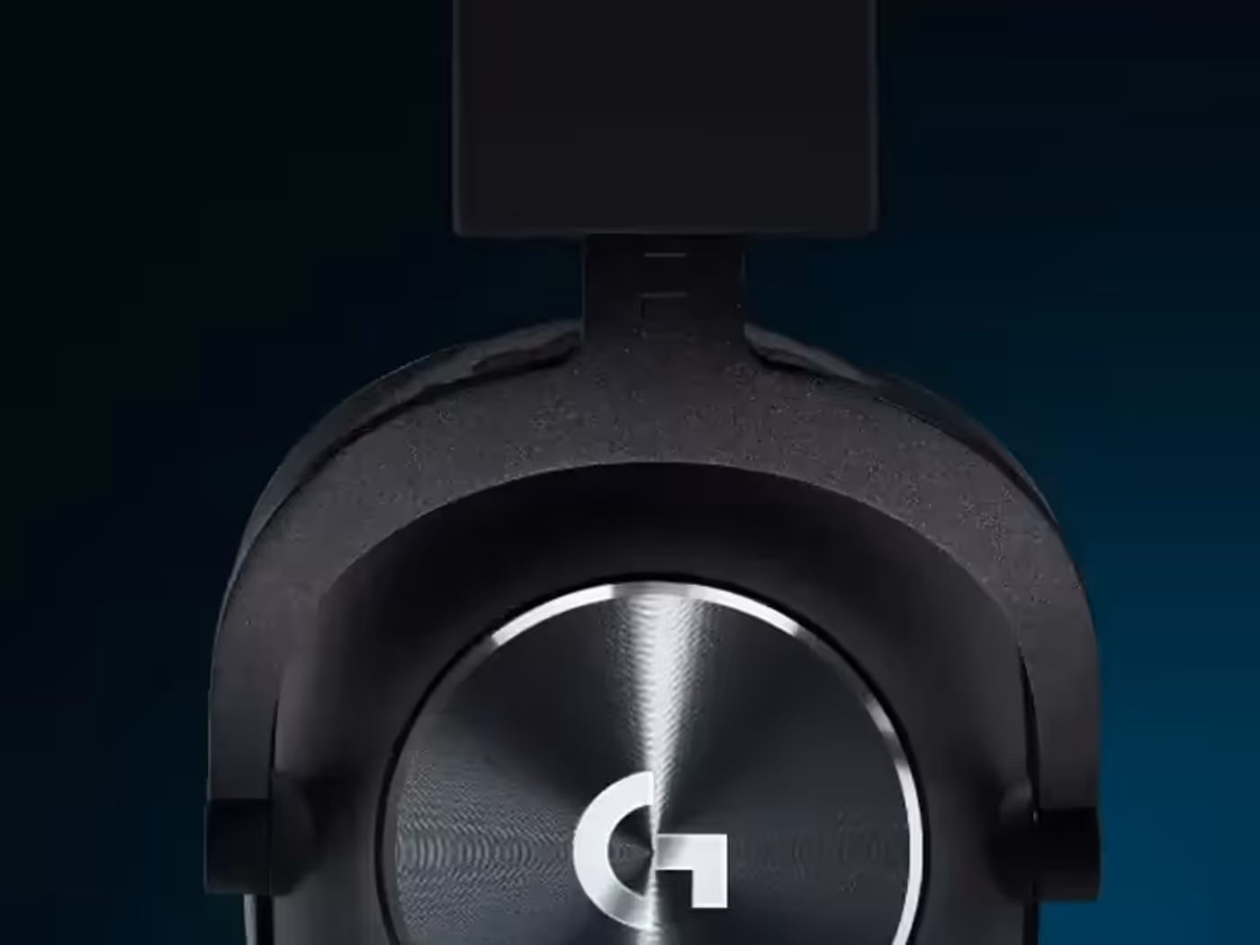 Steel headband equipped with premium memory foam padding