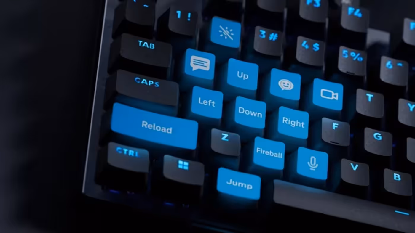 KEYCONTROL macro and layered key combination features shown on the Logitech PRO X TKL RAPID keyboard