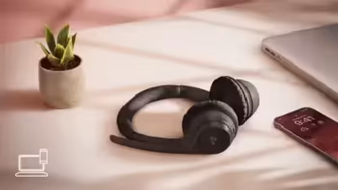 Logitech Zone 300 Wireless Headset featuring multipoint connectivity