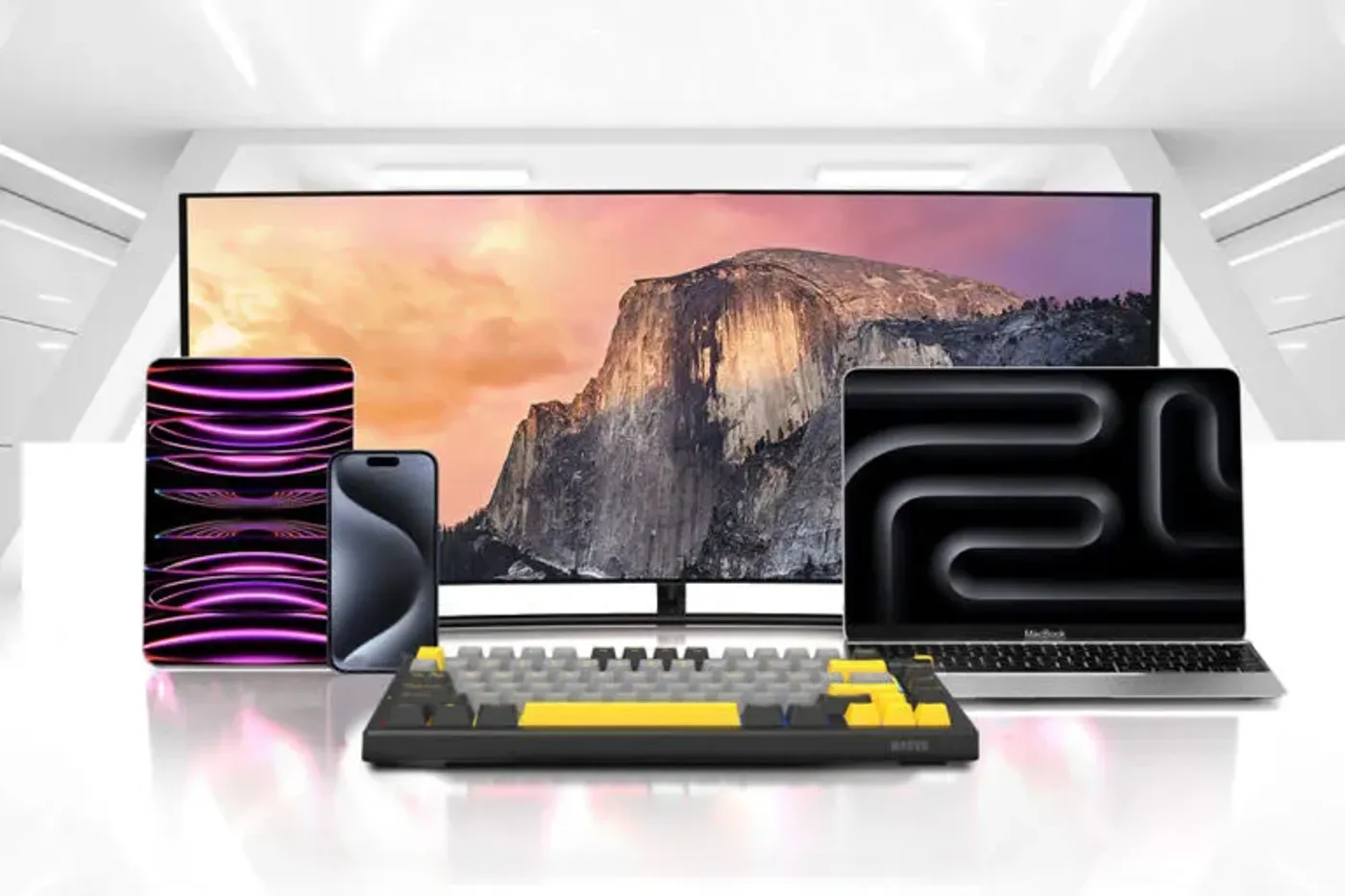 Connectivity options on the MARVO Meqa KG958W keyboard
