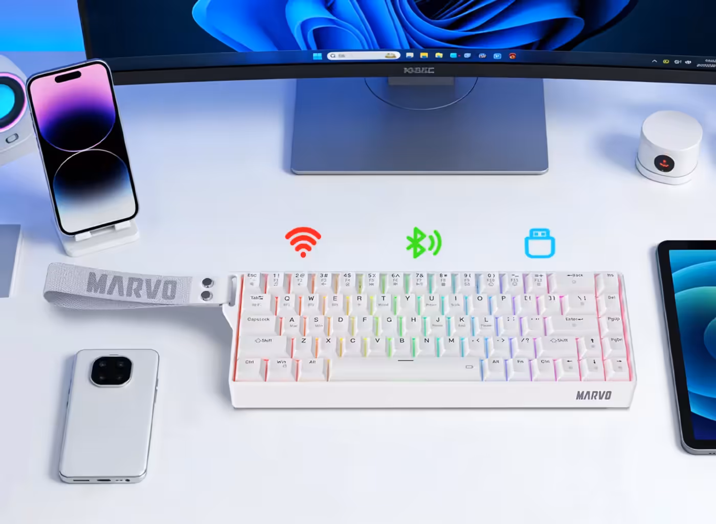 Mechanical keyboard demonstrating Bluetooth 5.3, 2.4G wireless, and USB wired connection modes