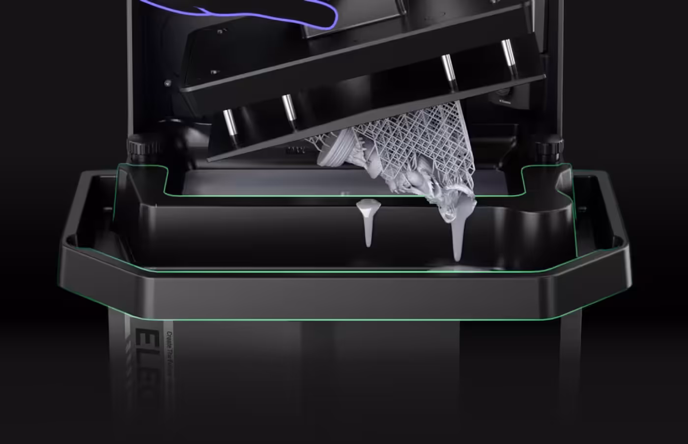 Reliable drip tray for clean and safe printing
