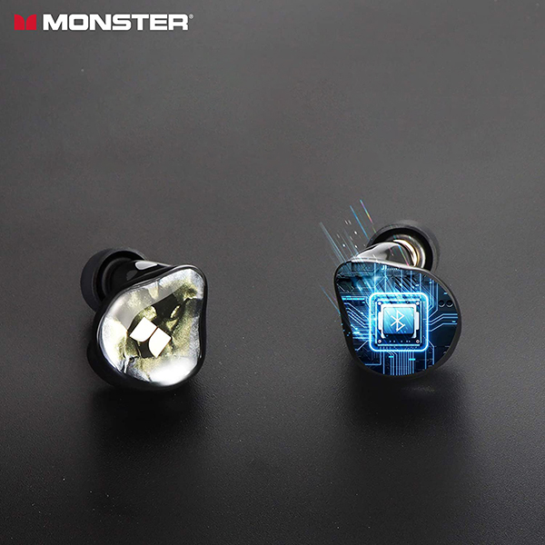Monster Clarity 700DB AirLinks Wireless Headphones detailed view