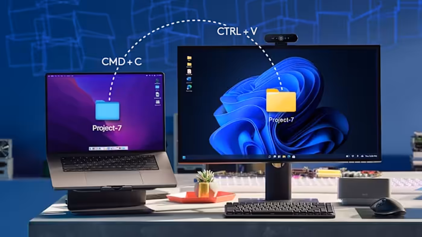 Demonstration of Flow technology allowing cursor transition between multiple screens