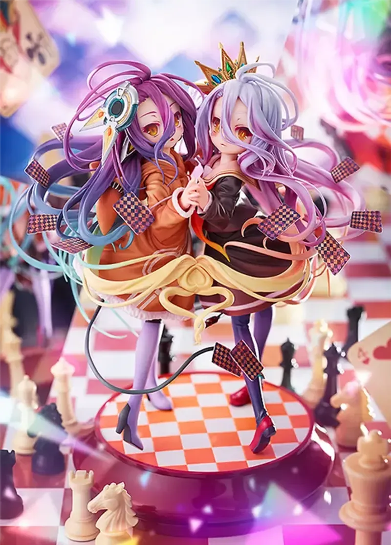 Detailed view of the painted colour scheme on the Shiro and Schwi figure