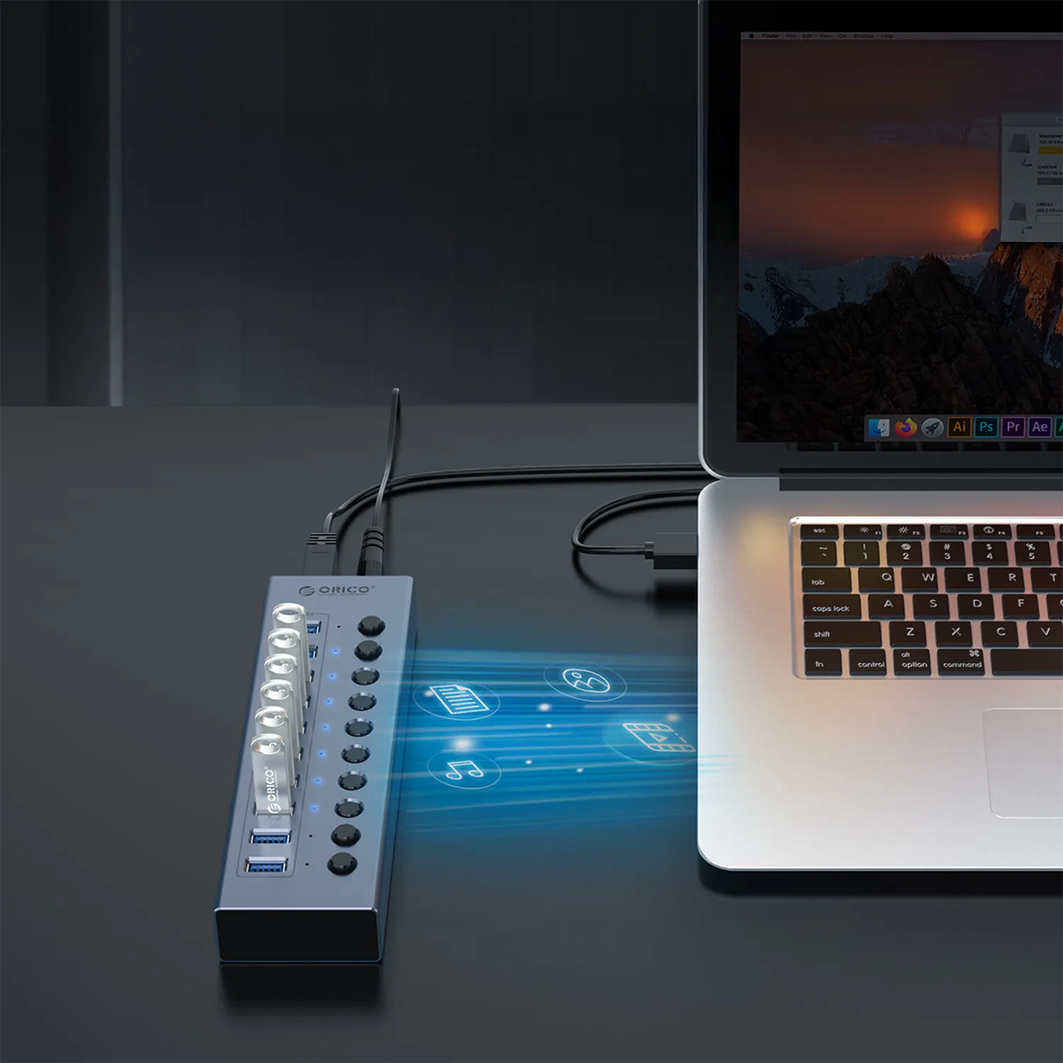 High-speed USB 3.0 hub for fast file transfer