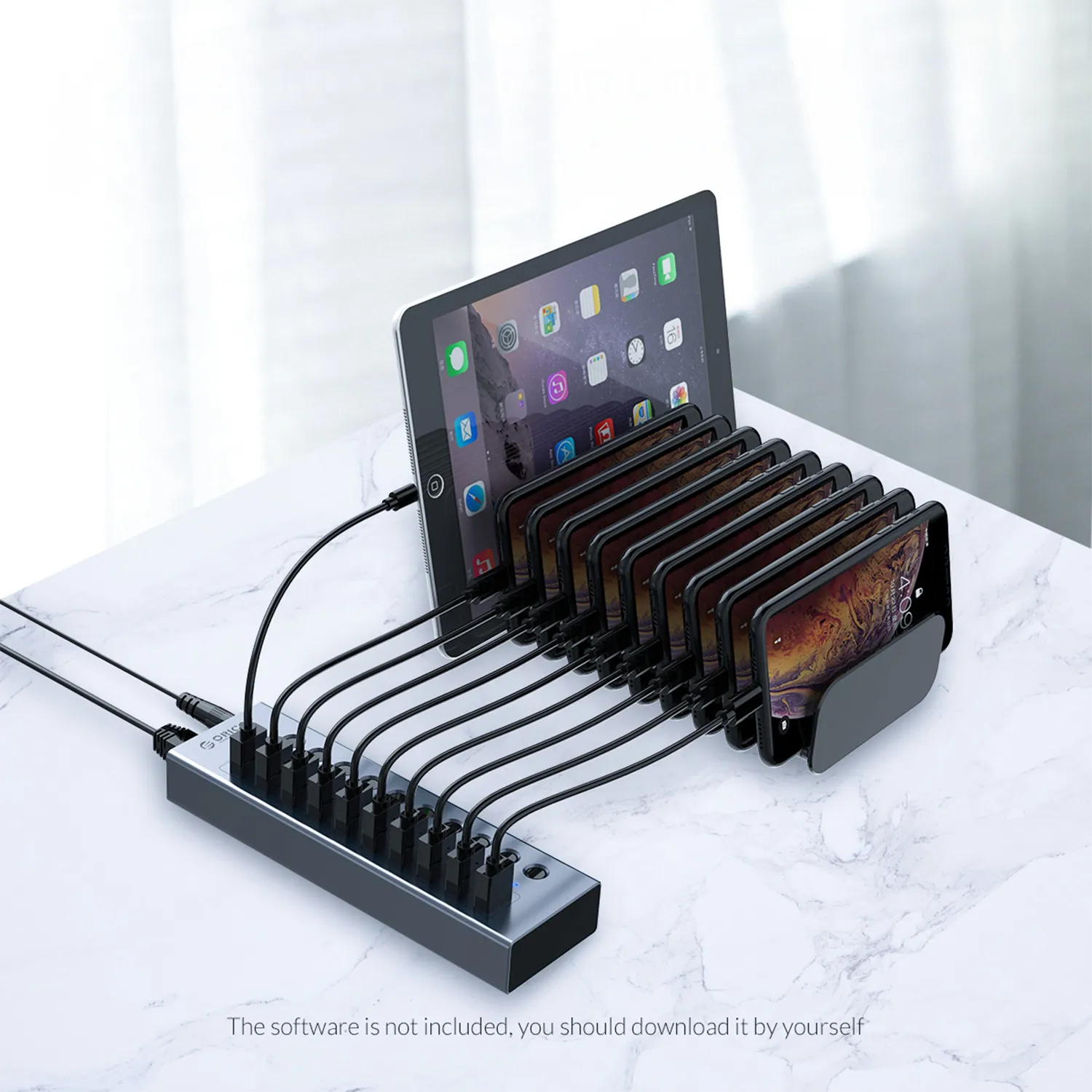 USB hub supporting root and group control for multiple devices
