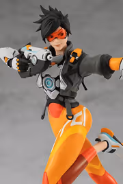 overwatch-pop-up-parade-tracer-2000px-v1-0007.avif