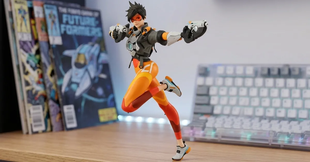 Good Smile POP UP PARADE Tracer Figurine – Overwatch Collectible 