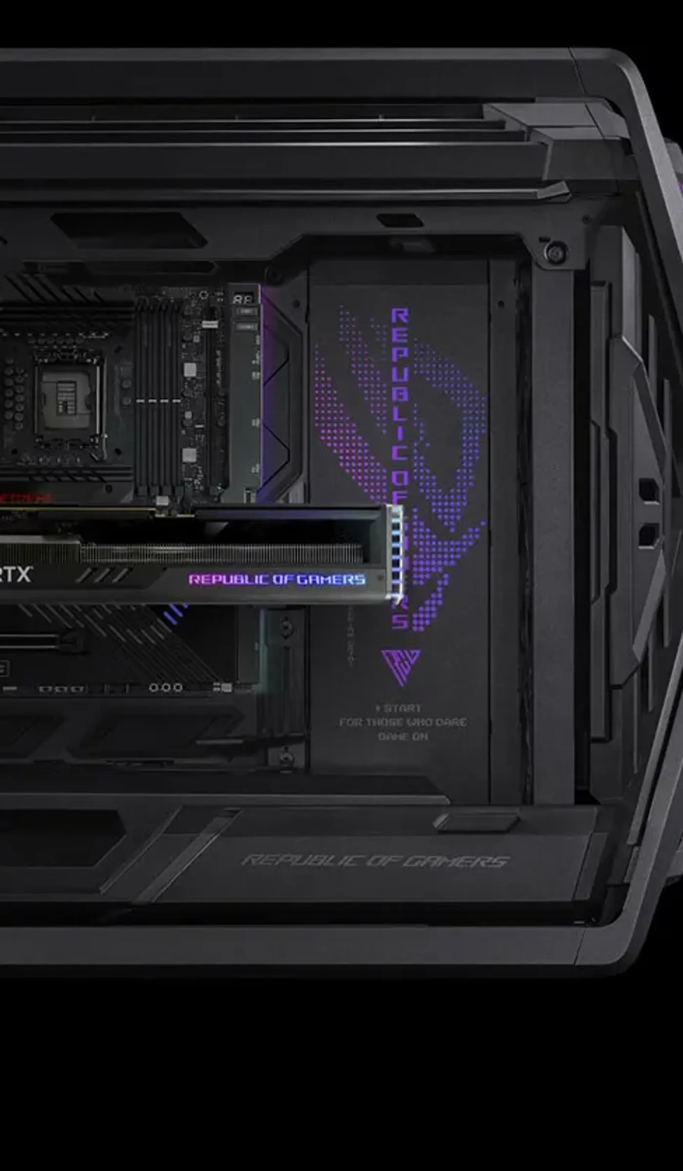 ROG Hyperion GR701 PC build focus on ROG themed lighting panel