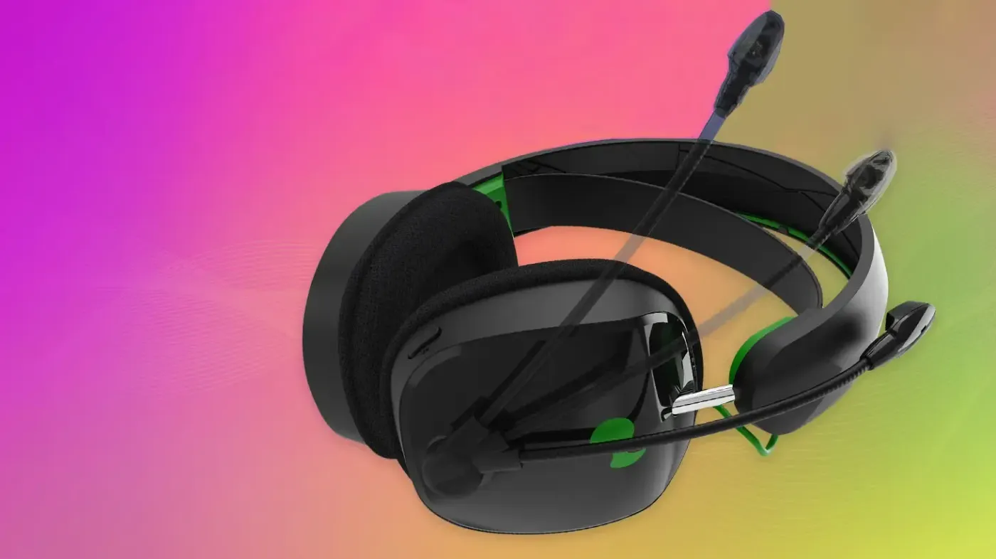 PDP Phantom Air headset with its noise-cancelling microphone in position