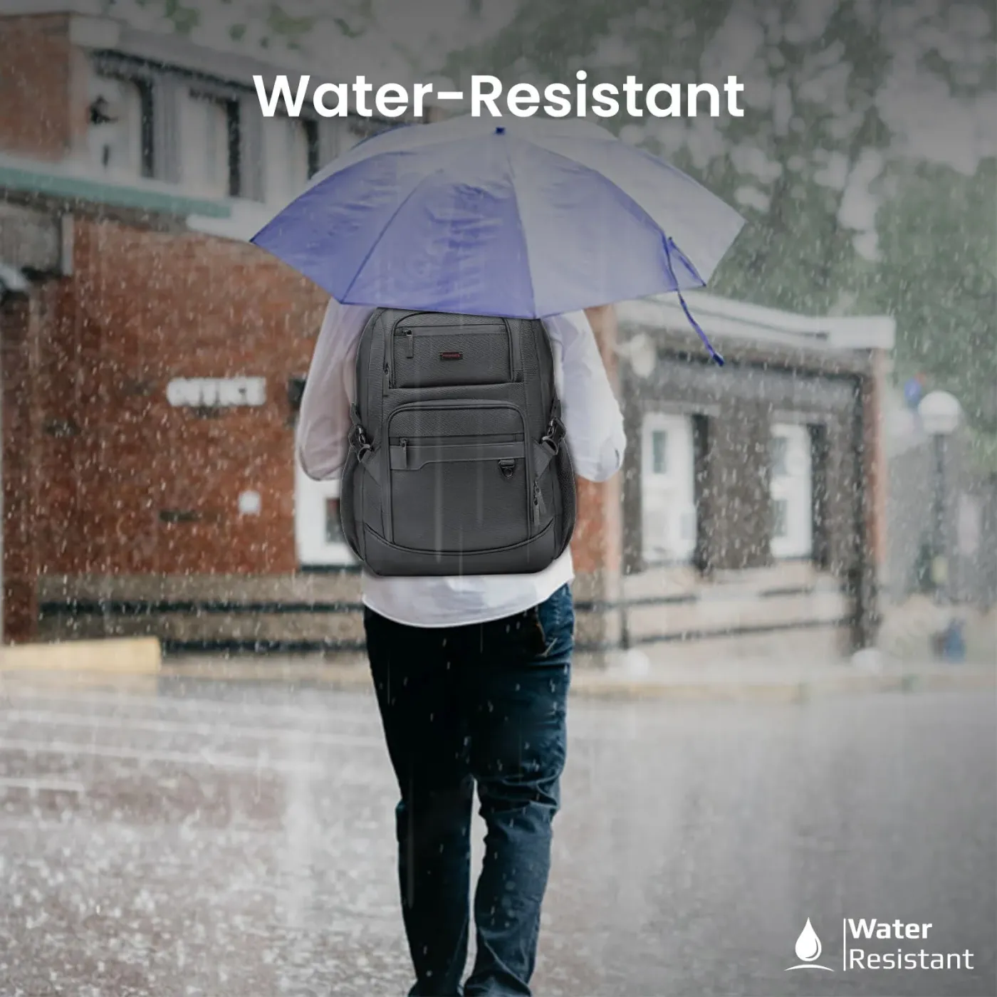 Adjustable shoulder straps on the Promate ElitePack-Lite backpack