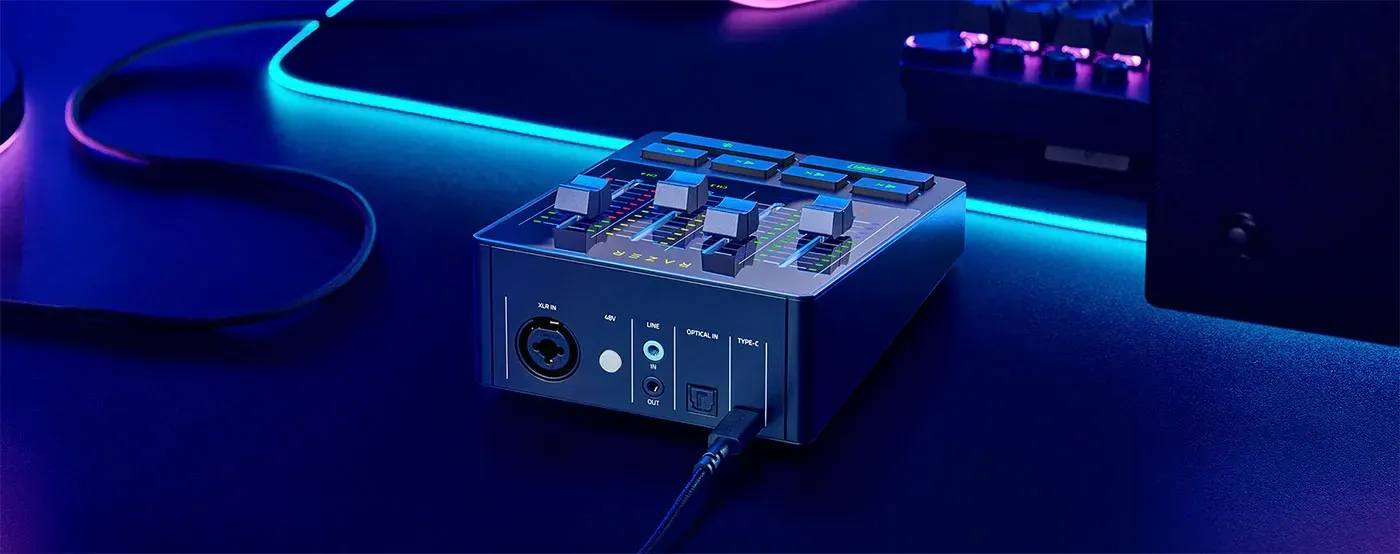 Razer Audio Mixer being connected to a microphone and PC