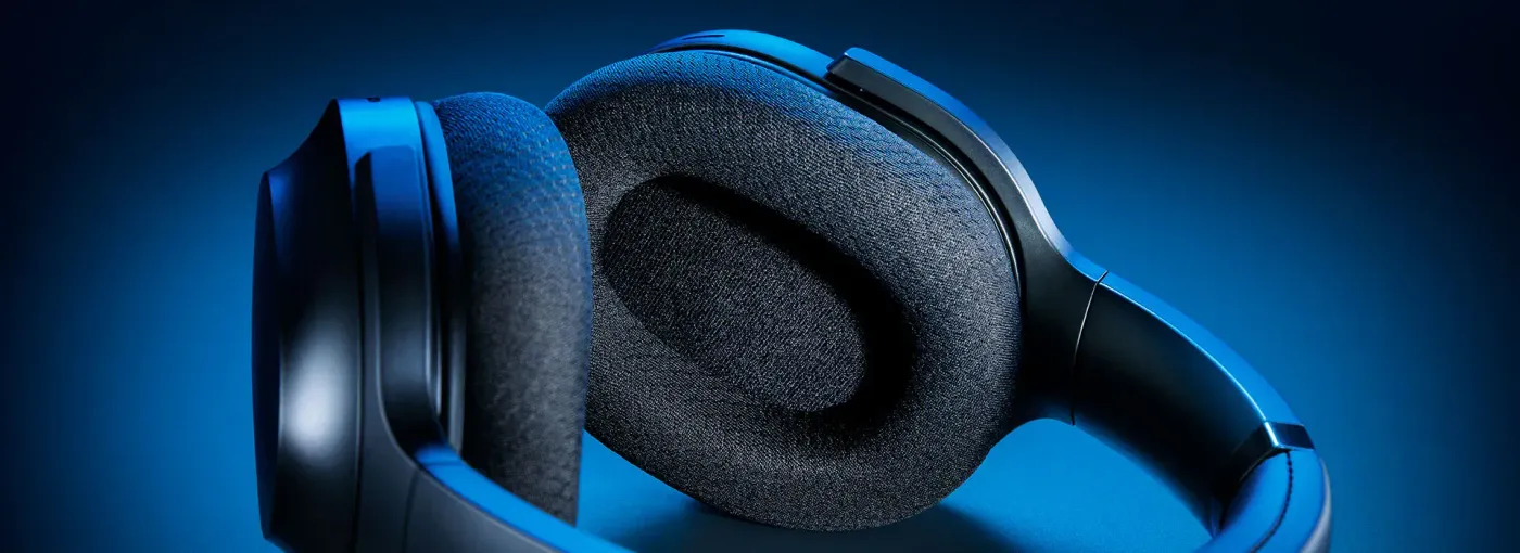 Flowknit memory foam cushions providing ergonomic support for long gaming sessions