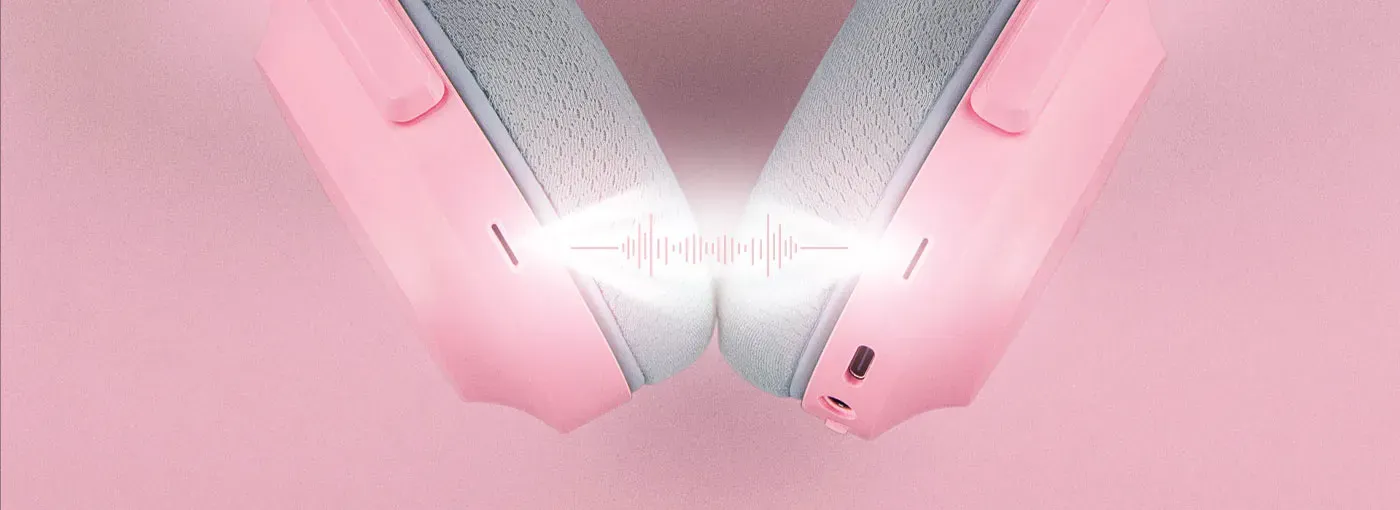 Razer Barracuda headset showing integrated beamforming noise-cancelling microphones