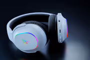 razer-barracuda-x-chroma-wireless-gaming-headset-white-1500px-tu3-0001.avif
