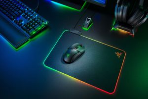 Razer Basilisk Ultimate Wireless Gaming Mouse - Best Deal - South Africa - image 3