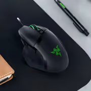razer-basilisk-v3-gaming-mouse-1500px-v0008.avif