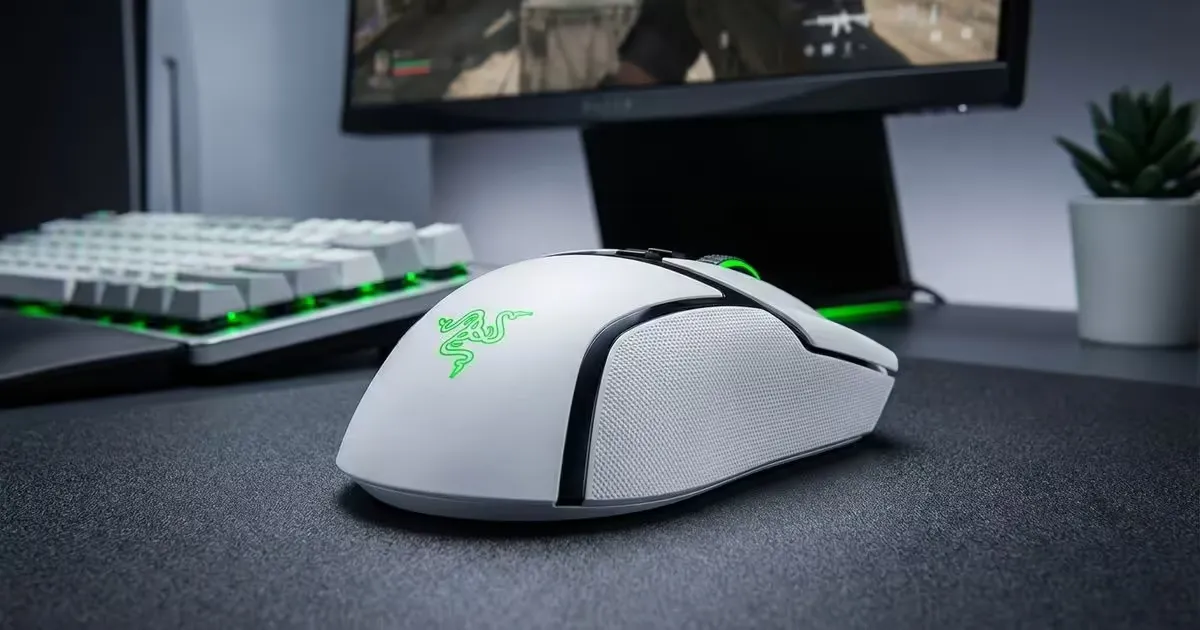 Razer Basilisk V3 Pro 35K Wireless Ergonomic Gaming Mouse | Evetech