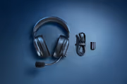 Razer BlackShark V2 HyperSpeed Wireless Gaming Headset - image 21