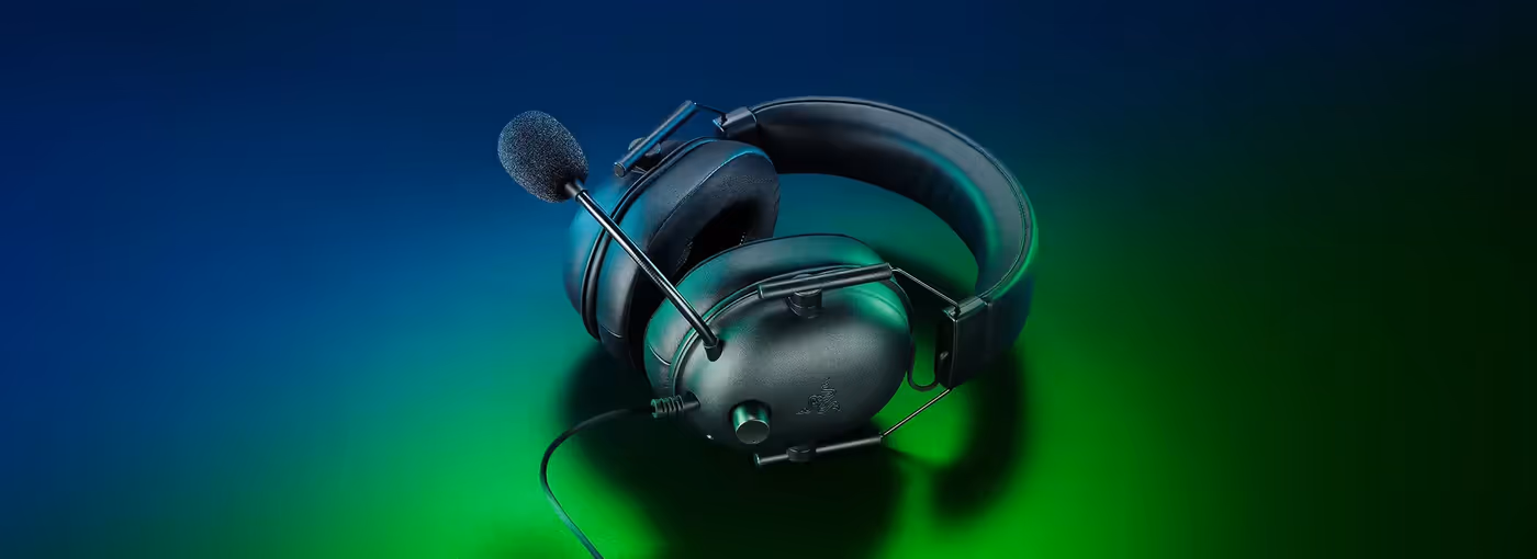 Spatial audio, on-headset controls, and cross-platform compatibility for immersive gaming