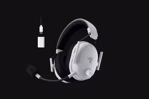 Razer BlackShark V3 Pro White Wireless Gaming Headset — 70H Battery - image 10