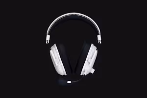 Razer BlackShark V3 Pro White Wireless Gaming Headset — 70H Battery - image 14