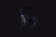 razer-blackshark-v3-wireless-gaming-headset-ps5-hyperspeed-gen-2-10ms-1500px-tu3-0003.avif