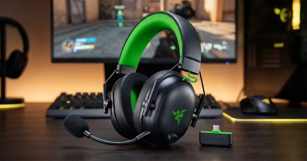 Razer BlackShark V3 X HyperSpeed Wireless Gaming Headset | Evetech